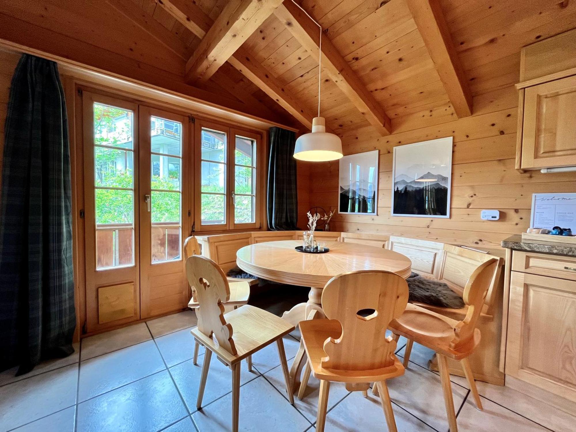 Zentrale, Gemuetliche Im Schweizer Stil I Bergblick Appartement *